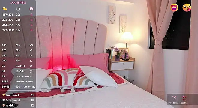 MiiaGreys