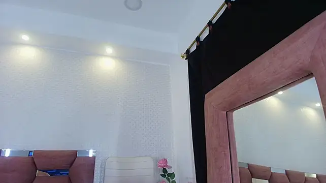 mia_celestee