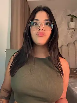 Sara-Evans live cam on StripChat