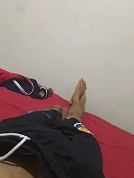 Wesley73 live cam on StripChat