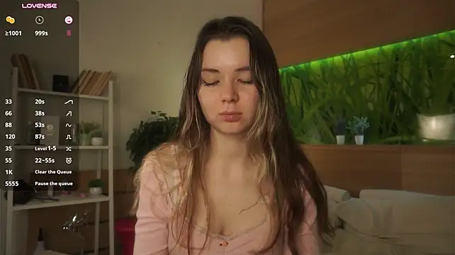 marlinvarian (F teen) - take off my sexy bra