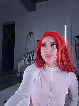 AriaVoss live cam on StripChat