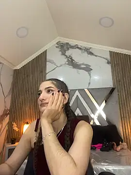 Dafne_castro_ live cam on StripChat