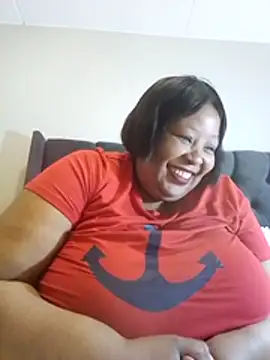 nancy111 live cam on StripChat