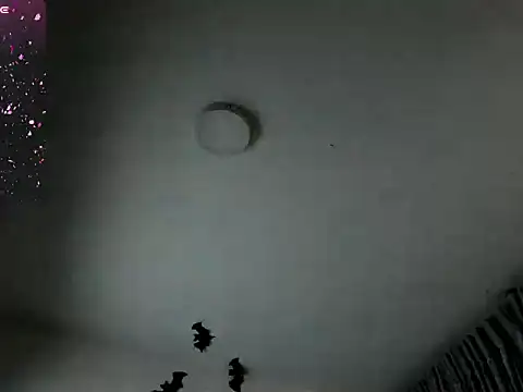 velvet_roseee (F milf) - SPANK ASS HARDER + MOVE PANTIE TO SIDE