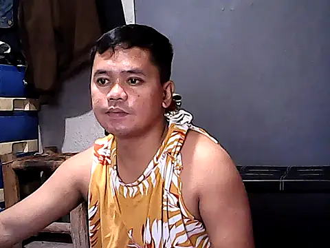 sweet_sexyasian69 (M young) - Help me to Cum in public or Private
