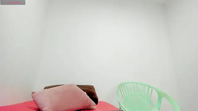 Olivia_Stevens