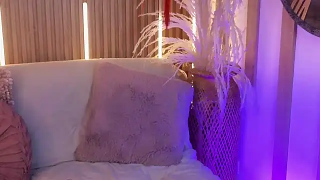 LumierNova live sex cam