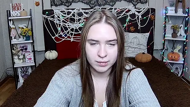 LauraHlot