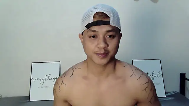 LonelyMark4u webcam