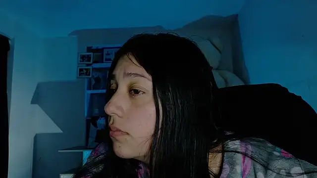 KOREN_JALAA live cam on StripChat