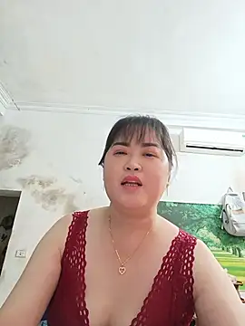 Kee-kimlee live cam on StripChat