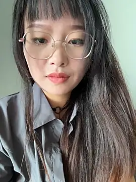 xianyu-ss (F young) - 挑战任务：想办法 让表哥 摸自己胸，不是剧情