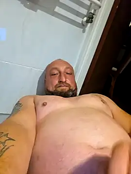 Damian8686 live cam on StripChat