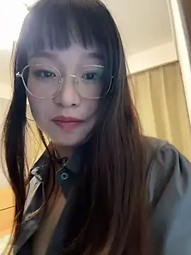 xianyu-ss (F young) - 挑战任务：想办法 让表哥 摸自己胸，不是剧情