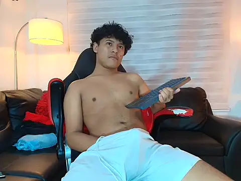 kristhofer_levis_ live cam on StripChat