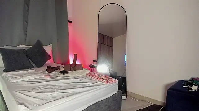 AvaFerrera live cam on StripChat