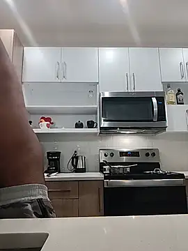 sinnernoir live cam on StripChat