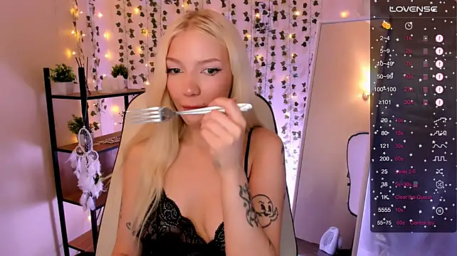 AnyaTaylor_