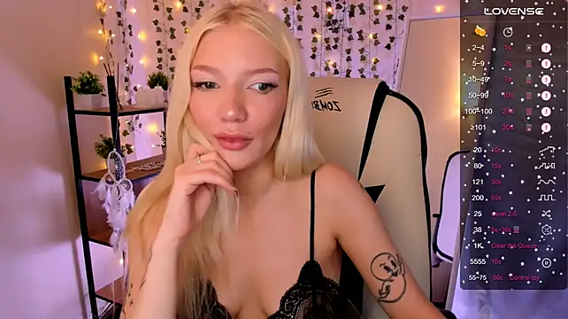 AnyaTaylor_