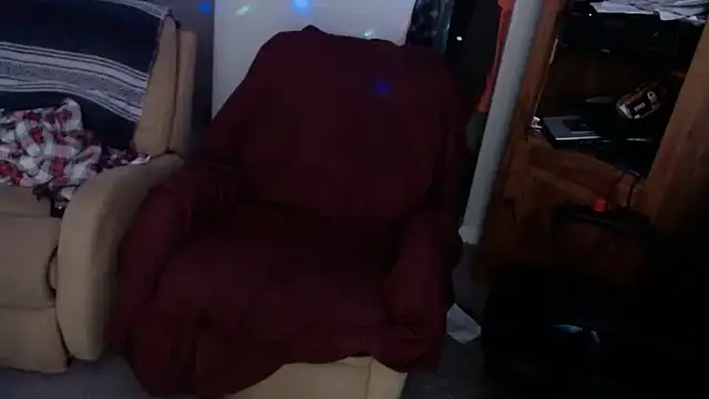 peterhanglin (G milf) - 2,000 tokens