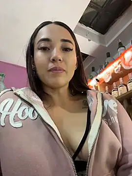HollyAngel2 live sex cam