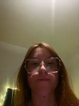 lucygoth live cam on StripChat