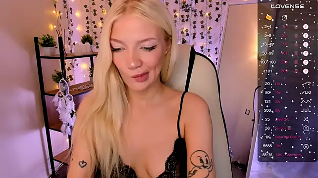 AnyaTaylor_