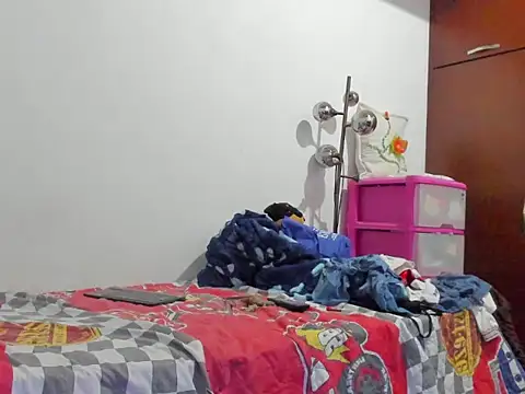 Keyla_Milf webcam