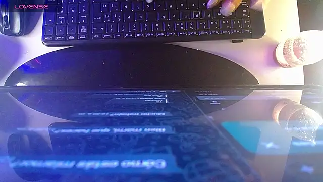 Karyblush25 live sex cam