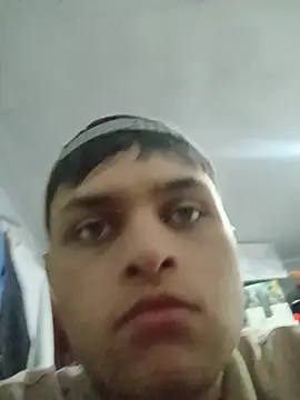 Andres_medi32 live cam on StripChat