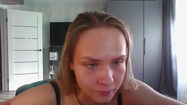 Annie_Cohn