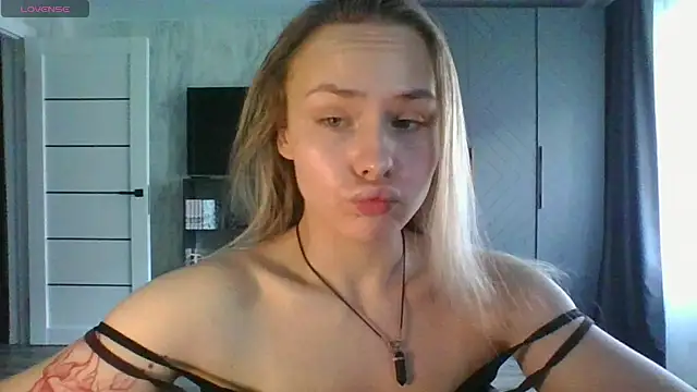 Annie_Cohn