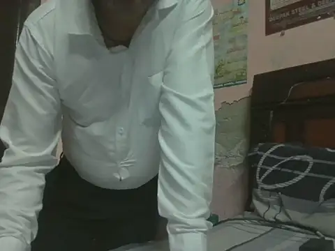 Desi_couple85