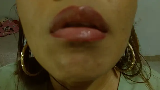 agatha_browser (F young) - look at my sexy tits