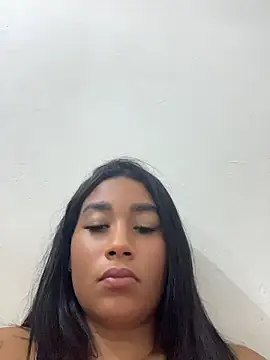 ISIS__DOLL live cam on StripChat