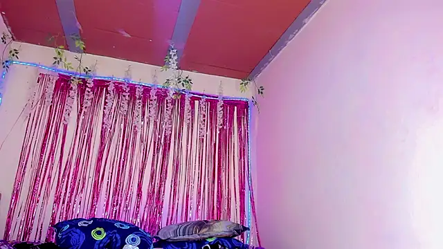 Modella: The_queens_hot