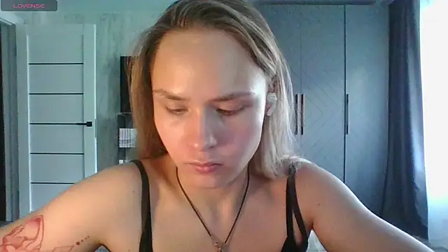 Annie_Cohn