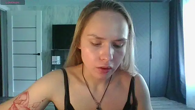 Annie_Cohn
