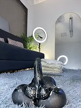 Isa__Blanc live cam