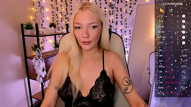 AnyaTaylor_