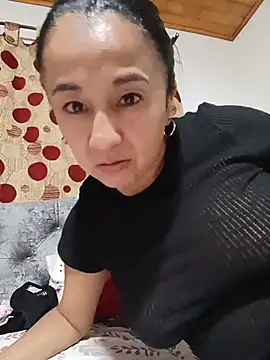 _Dr-Luna_1 live cam on StripChat