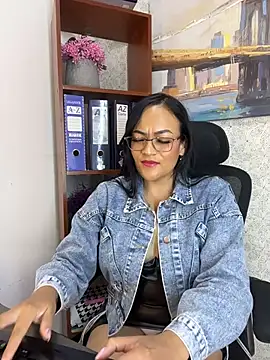 Nox_Vixen live cam on StripChat