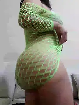 barbaramilfdeconfianza live cam on StripChat