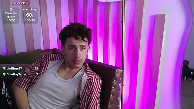 santi_williams (M twink) - Choose how I touch myself