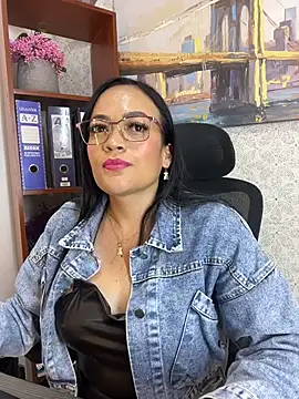 Nox_Vixen live cam on StripChat