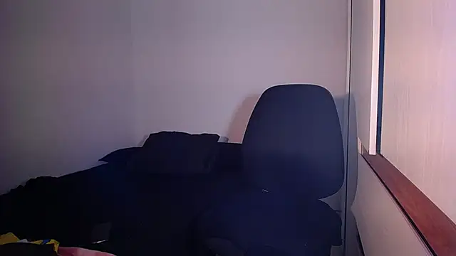 Lu_doll live cam on StripChat