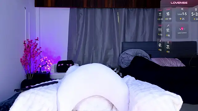 Lein_Bone live sex cam