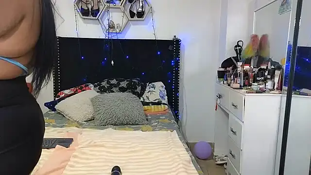 charlotte_077