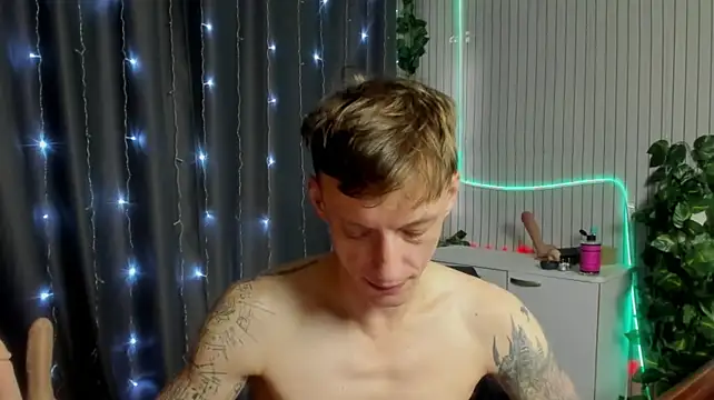 James2Inked webcam